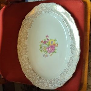 Vintage Keystone platter. 22k gold details.